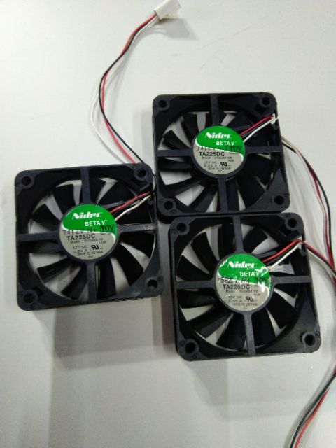 Quạt tản nhiệt 12V  và 24V các kích thước.