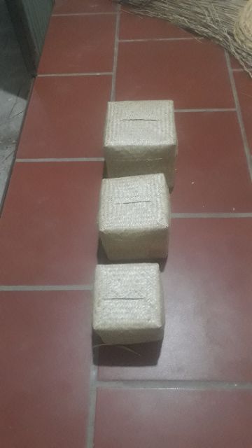 Hộp cói vuông có nắp đậy 3 bộ 141.000 đ