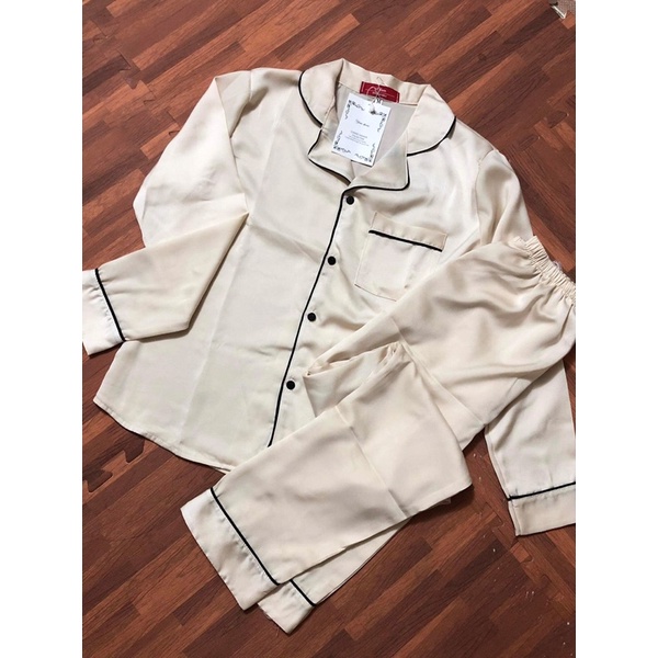 Pijama Lụa chất cực đẹp giá tại xưởng- sẵn SLL cho khách sỉ | BigBuy360 - bigbuy360.vn