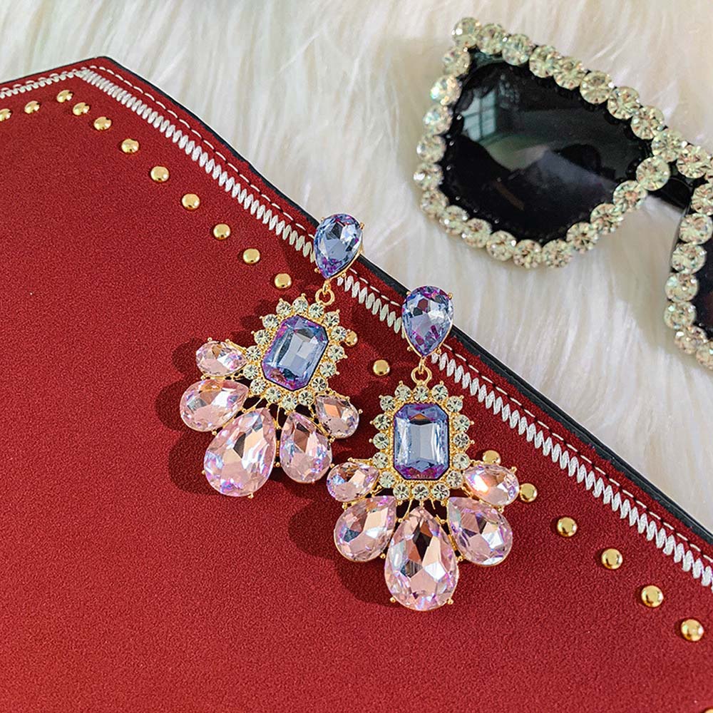 Khuyên Tai Hình Bông Hoa Đính Đá Tím Xinh Xắn