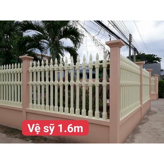 khuôn hàng rào vệ sỹ