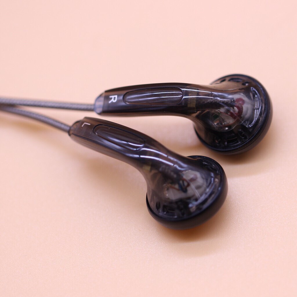 Tai nghe nhét tai siêu BASS, siêu trầm cực hay, có micrô đàm thoại