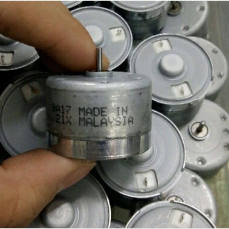 Mô tơ 12v hàng malaisia giá 1 quả