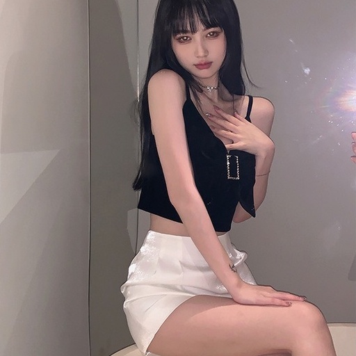 Set Áo 2 Dây Nơ Đá + Quần Short Trơn LSEOUL B1135 Trẻ Trung Cá Tính Năng Động