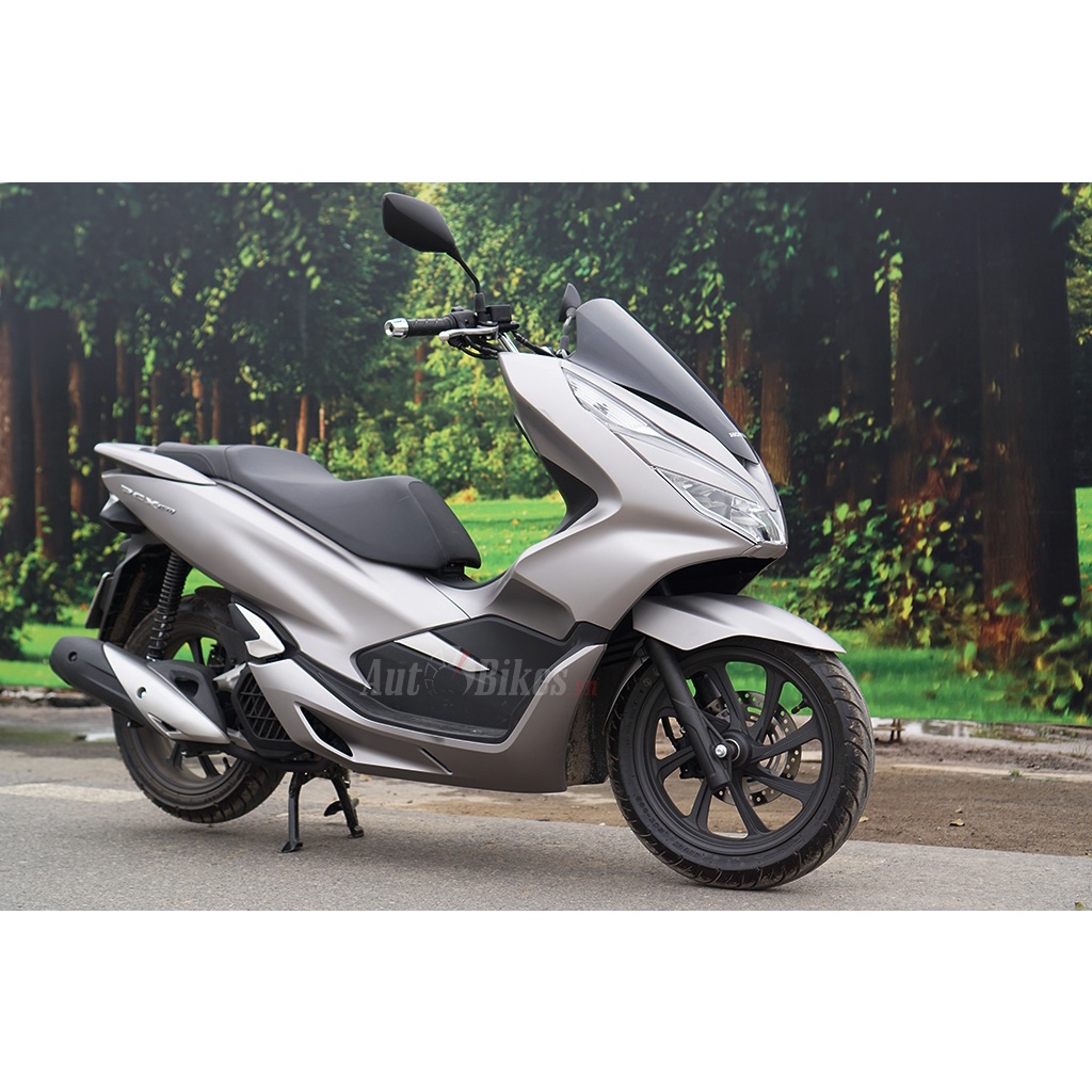 Lót sàn thảm cao su để chân pcx 2018-2019-2020-2021 honda
