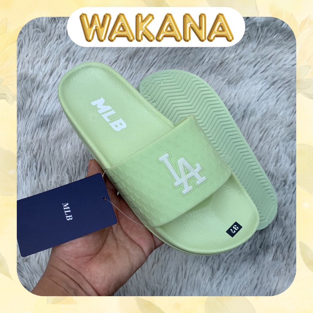 Dép mlb nữ quai ngang thời trang đẹp giá rẻ màu sang KAWANA LA003