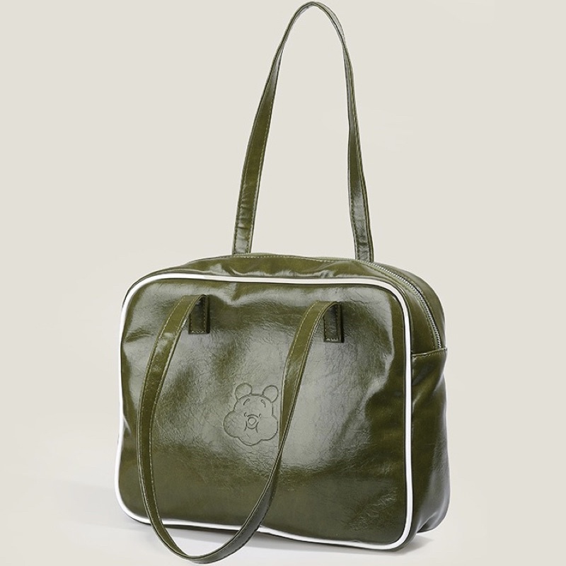 Túi đeo vai da bóng hình gấu cỡ lớn phong cách học sinh mẫu mới 2022