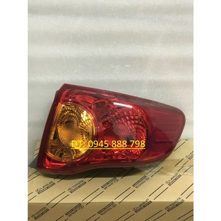 ĐÈN HẬU MẢNH NGOÀI TOYOTA ATITS 2008