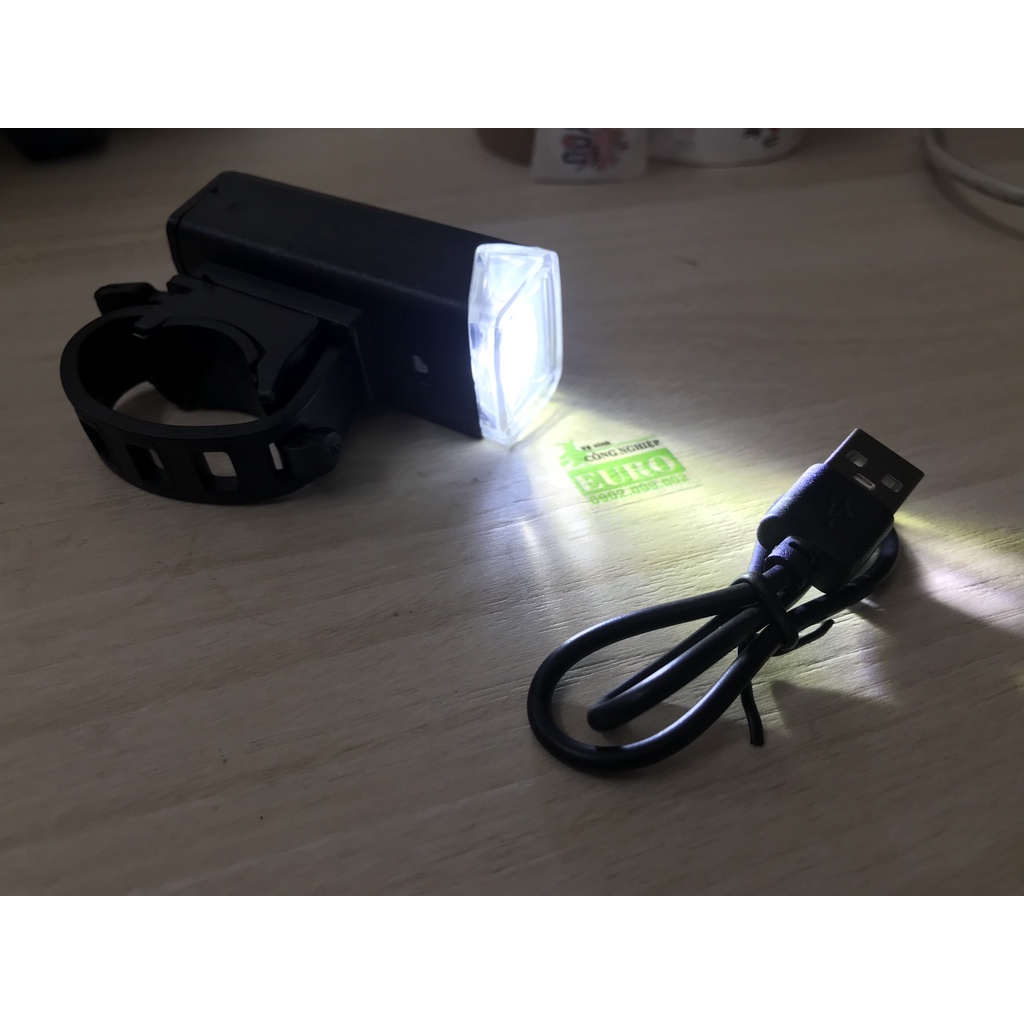 Đèn pin xe đạp chống nước sạc USB 3 chế độ sáng