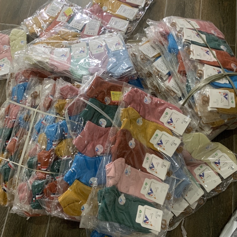 Tất vớ nữ cổ ngắn chất cotton trơn nhiều màu giá tốt