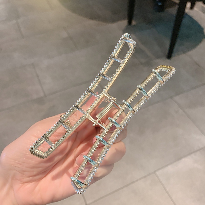 Kẹp Tóc Kim Loại Màu Vàng Đính Ngọc Trai Lấp Lánh Thời Trang Hàn Quốc