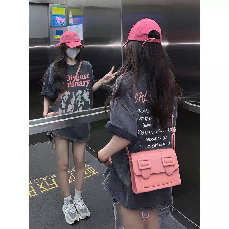 Mẫu áo phông unisex nam nư + croptop rút eo