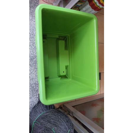 chậu nhựa chữ nhật size đại 63cm.