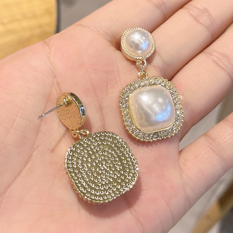 Đôi Bông Tai Ngọc Trai Giả Thời Trang Cho Nữ