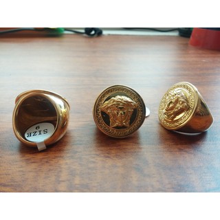 Nhẫn Versace Titan Mạ Vàng 18K