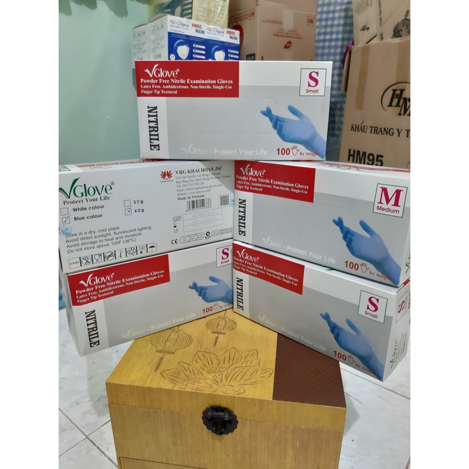 Thùng 10 hộp Găng tay y tế Nitrile Vglove 4.0 - không bột màu xanh- HÀNG SẴN- Hộp 100 chiếc Size S M L