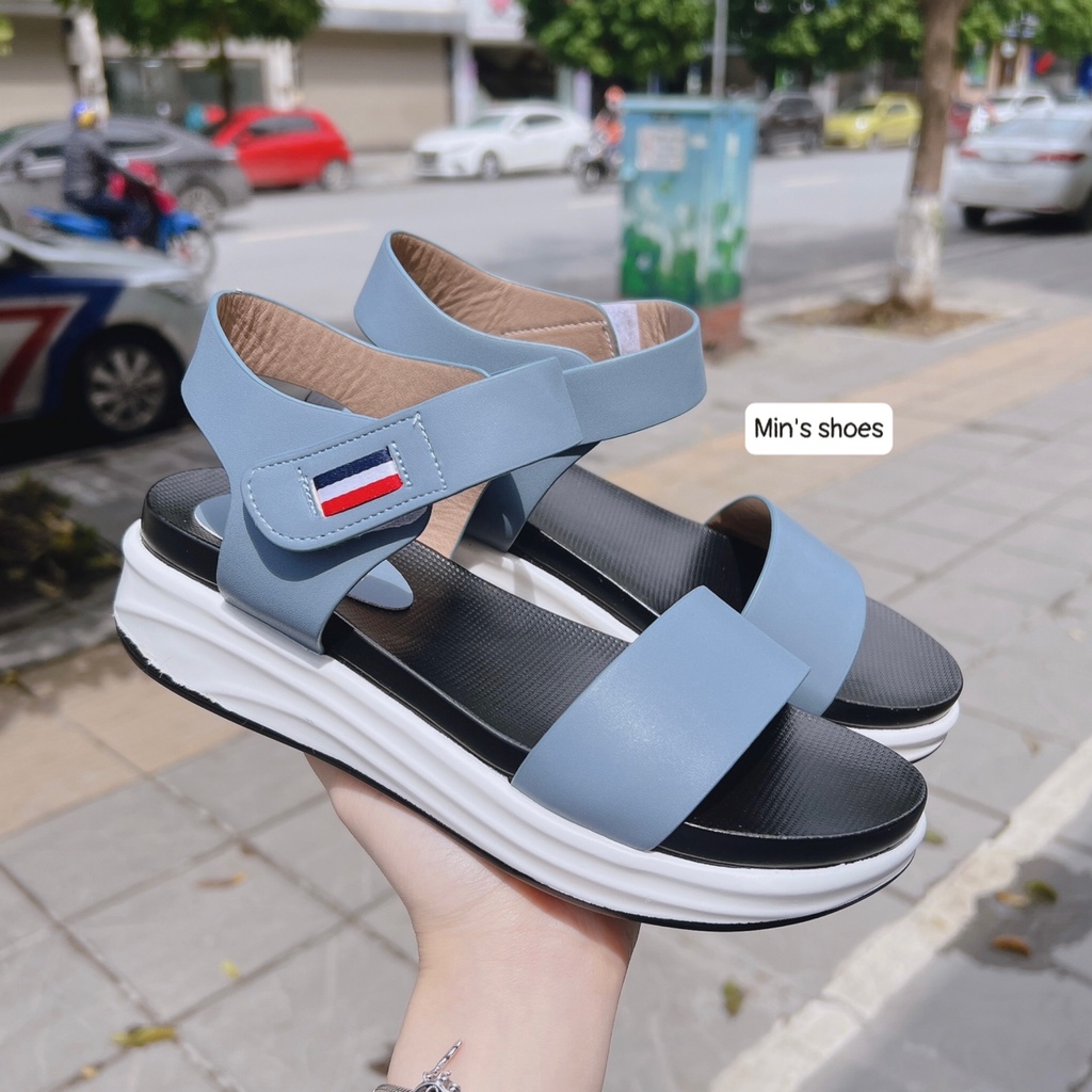 Min's Shoes - Giày Xăng Đan Kháng Nước Quai Ngang S320