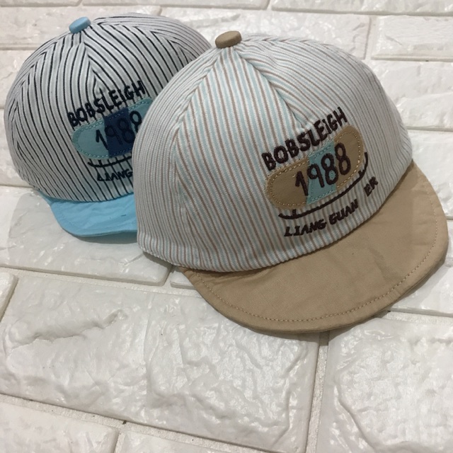 Mũ lưỡi trai cho bé