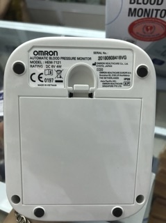 Máy do huyết ap Omron Hem 7121