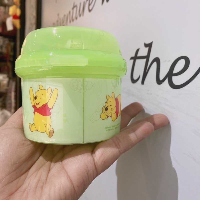 Hũ nhựa gấu Pooh