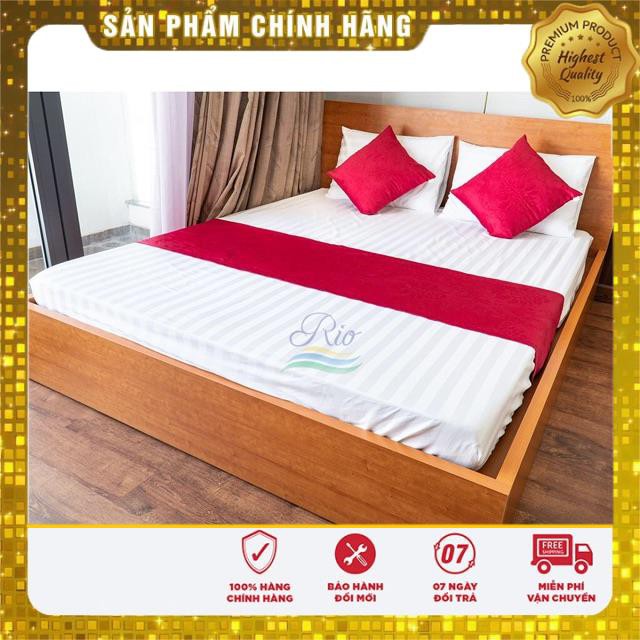 Bộ Drap Khách Sạn Trắng Sọc 1.6m x 2m từ 5-30cm