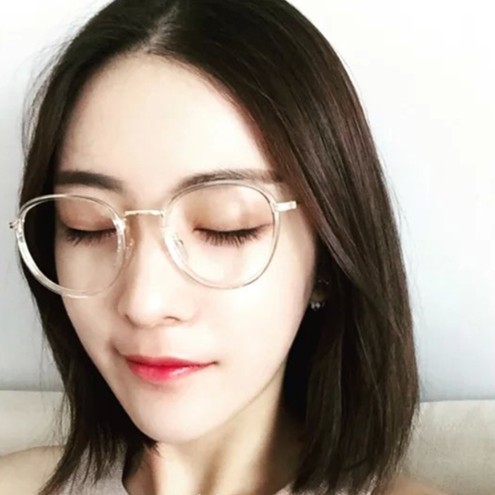 Kính Mắt Trong Suốt Phong Cách Hàn Quốc