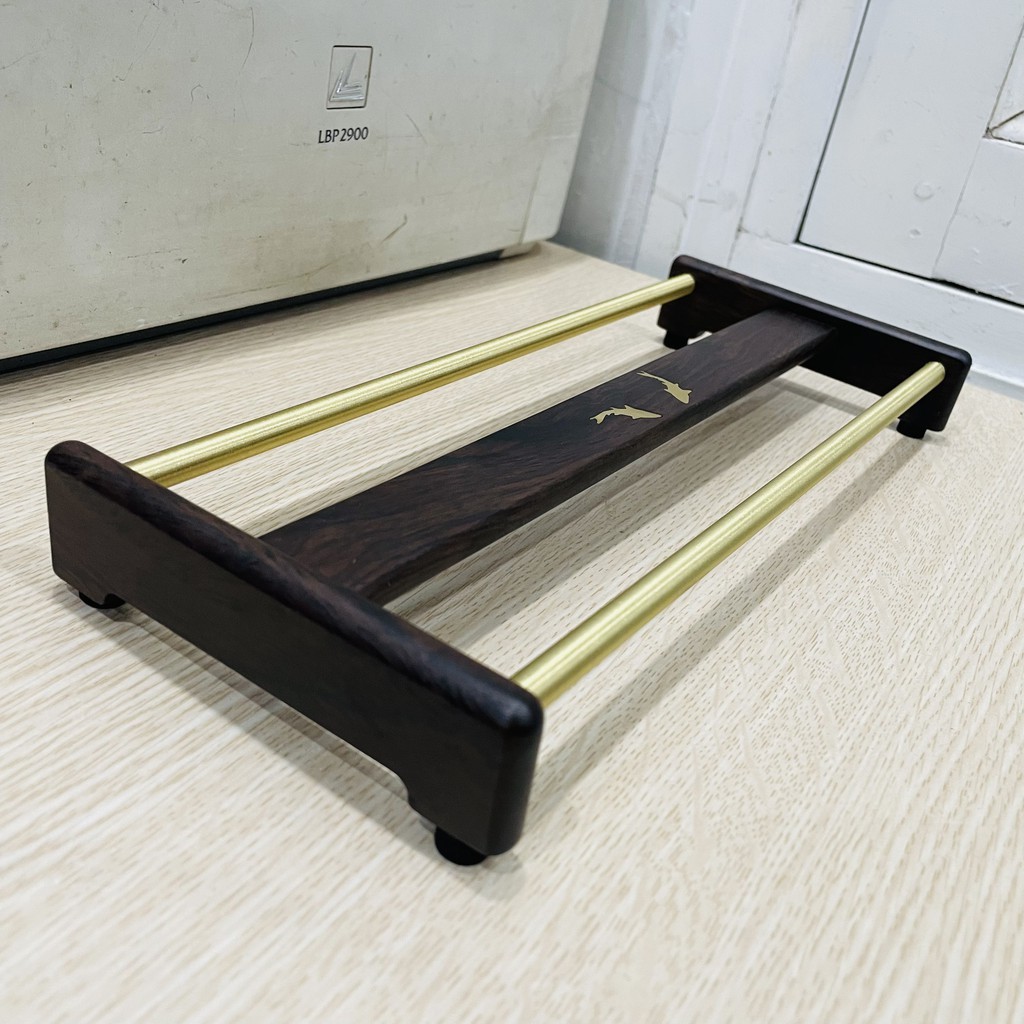 Gác chén đồng Song Ngư" cho trà đạo