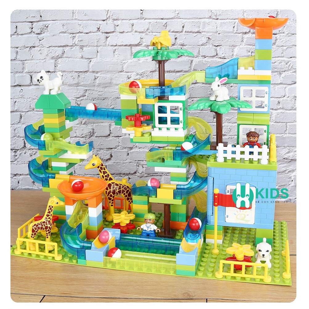 Bộ Xếp Hình Lego Duplo Khu Vườn, Cầu Trượt Vui Nhộn 243 Chi Tiết