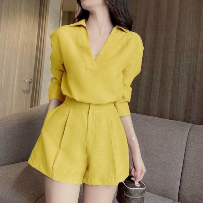 Sét bộ đi chơi cổ vets ,tay ngắn ,quần ngắn có túi,phối màu sắc nổi bật sang chảnh