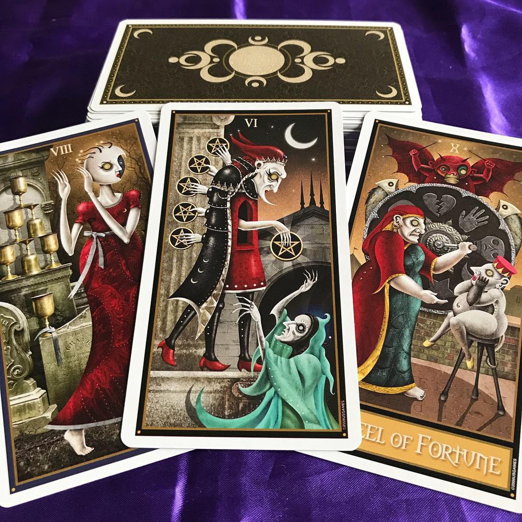 Bộ Bài Deviant Moon Tarot (Mystic House Tarot Shop)