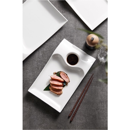 Đĩa sứ trắng dùng món chính và kèm đĩa chấm cho nhà hàng, khách sạn kiểu Phương Tây