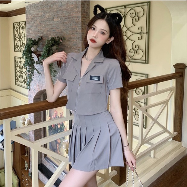 Set áo croptop kèm chân váy xếp ly HB thiết kế năng động thể thao S066 | BigBuy360 - bigbuy360.vn