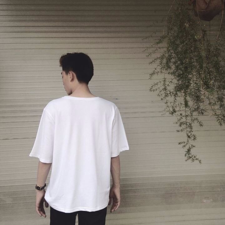 Áo thun Unisex basic trơn nam nữ tay lỡ oversize form rộng 2 màu trắng đen