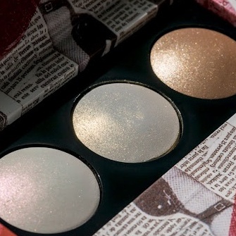 Bắt sáng highlight Pat McGrath Labs