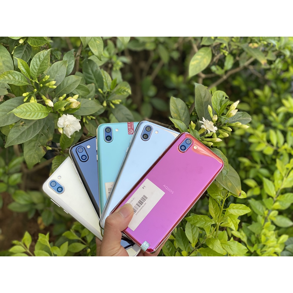 Điện thoại sharp Aquos R2 chip snapdragon 845 màn hình 120hz ram 4/64 .Bảo hành 6 tháng.
