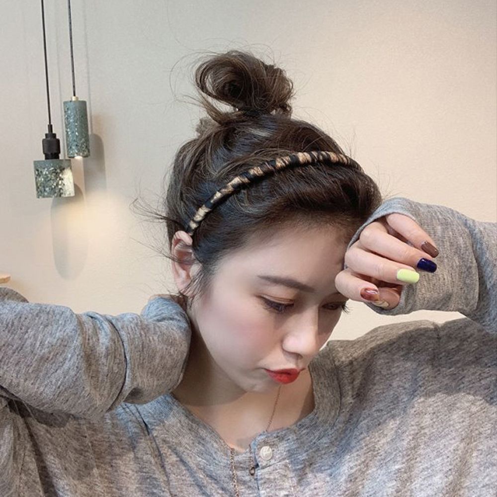 Băng Đô Rửa Mặt Chống Trượt Họa Tiết Da Báo Phong Cách Hàn Quốc Thanh Lịch Cho Nữ