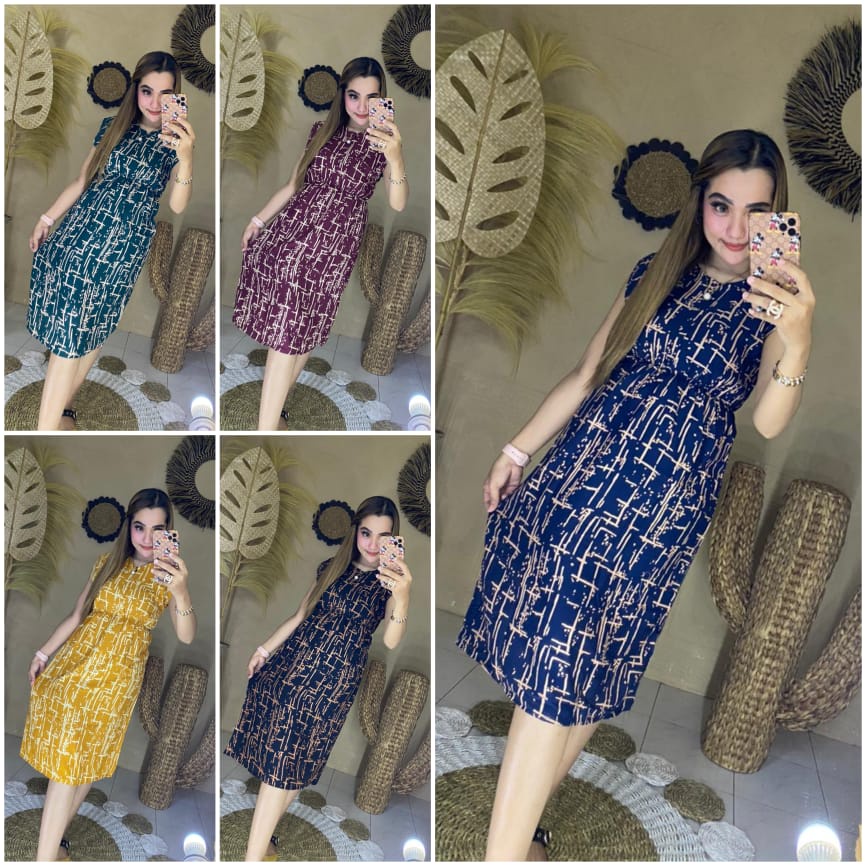 Đầm Manohara có hàng rào cho mẹ chăm sóc bé