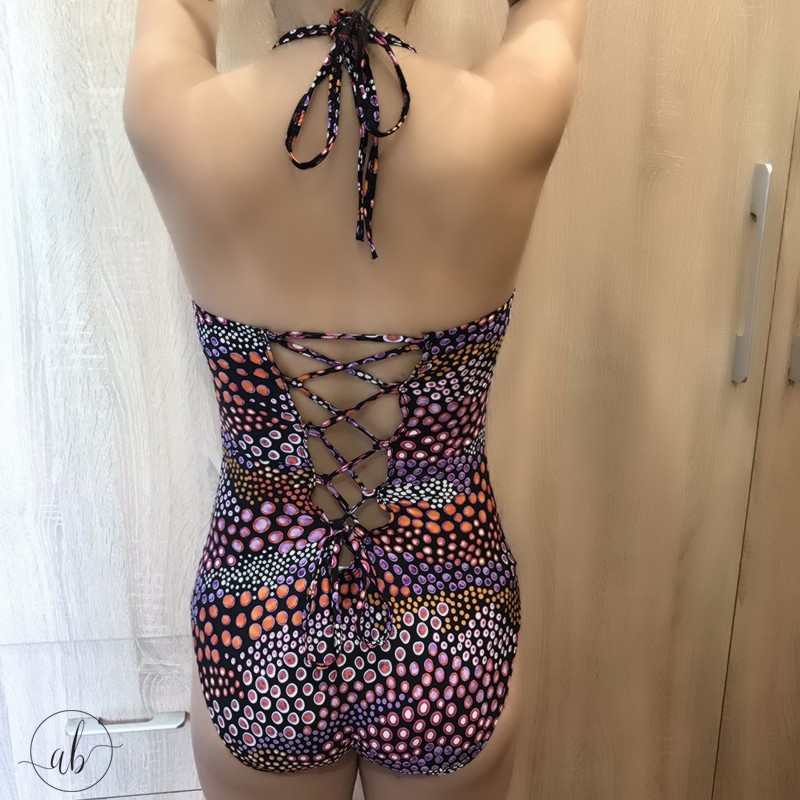 Bikini 1 mảnh liền thân họa tiết hiện đại - Freesize (45-60kg)