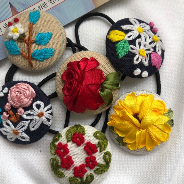 Dây cột tóc thêu tay handmade