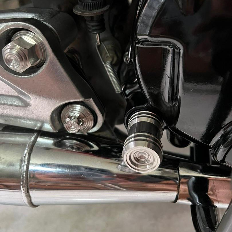 Chụp giò đạp Salaya inox 304 mẫu thái cao cấp gắn được cho nhiều dòng xe máy Wave, Sirius, Winner, Exciter, Raider,...