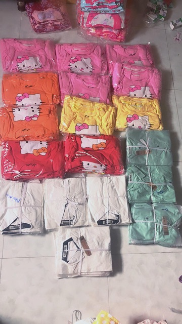 Bộ cotton kitty xinh cho bé