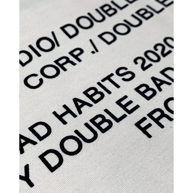 Áo thun form rộng Drip