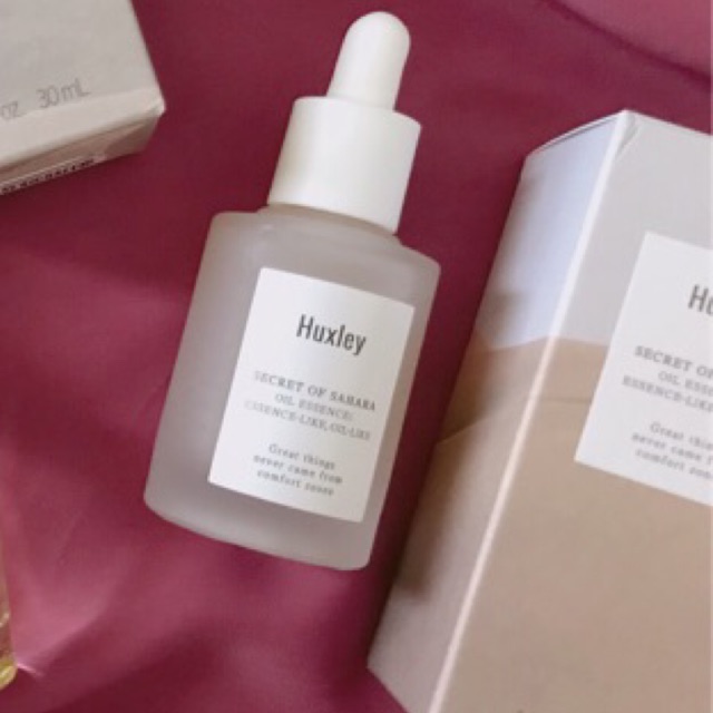 Huxley còn 40% esens dưỡng ẩm