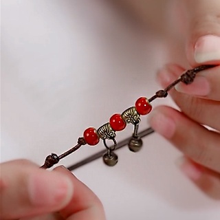 Lắc chân phối chuông dễ thương