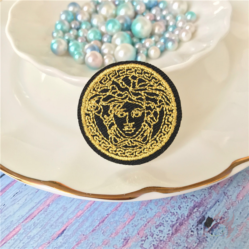 Miếng dán ủi quần áo hình logo thu nhỏ 03 tiện dụng