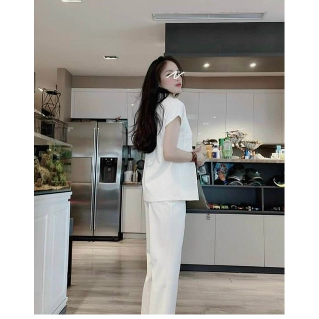 Bộ áo cổ đức quần loe xinh xắn