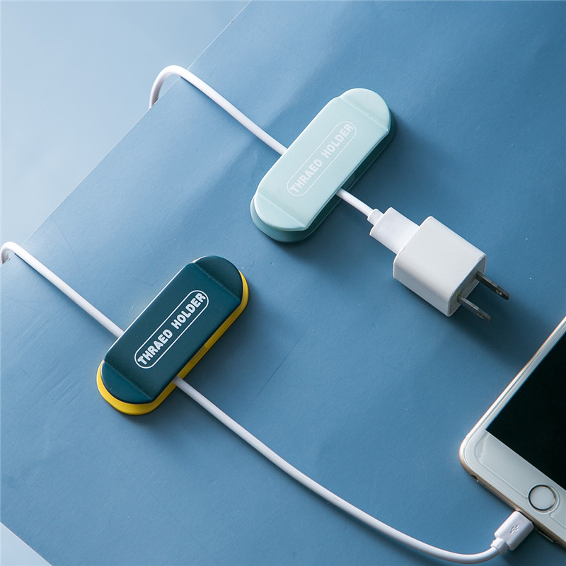 Bộ 4 móc treo dây cáp tiện lợi