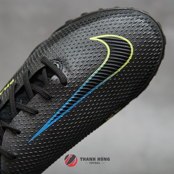 GIÀY ĐÁ BÓNG CHÍNH HÃNG NIKE REACT PHANTOM GT PRO TF – CK8468-090– ĐEN/BẠC