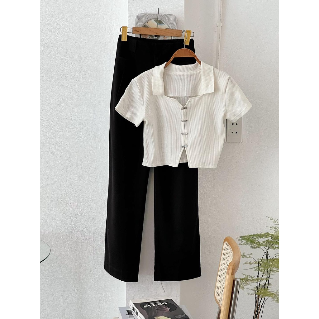 Áo croptop thun cổ vuông nút thuyền thời trang GAGO màu trắng GA4078