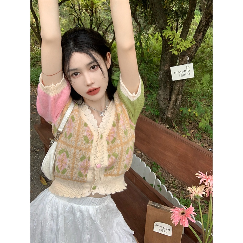 kumikumi Áo cardigan Dệt Kim Tay Phồng Cổ Chữ v In Họa Tiết Hoa Phối Màu Thời Trang Phong Cách Hàn Quốc Cho Nữ